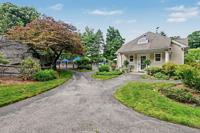 34 Winding Ridge Road, White Plains, NY 10603