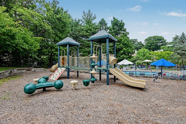 34 Winding Ridge Road, White Plains, NY 10603