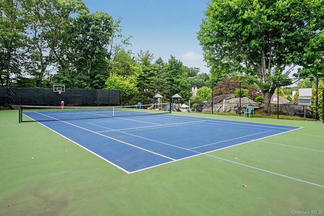 34 Winding Ridge Road, White Plains, NY 10603