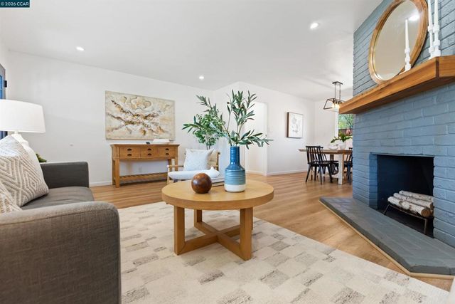 1806 1806 Donna Dr, Pleasant Hill, CA 94523