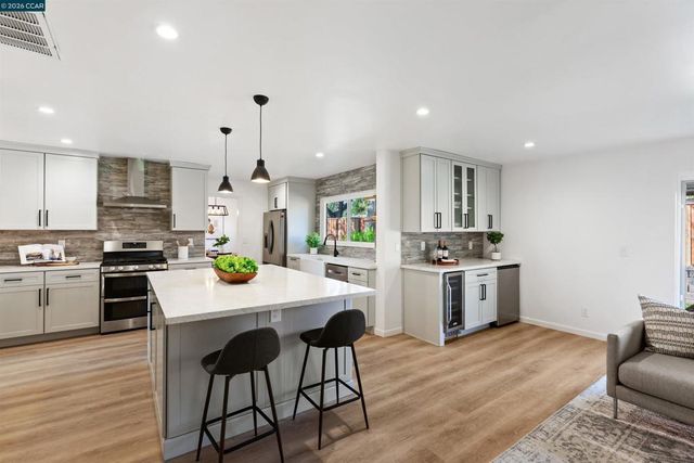 1806 1806 Donna Dr, Pleasant Hill, CA 94523