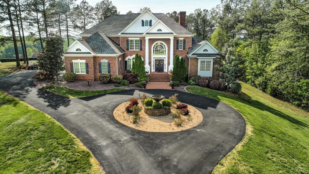 107 Emory Way, Amherst, VA 24521