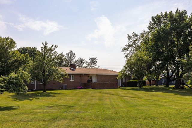 197 W 700 N, Valparaiso, IN 46385