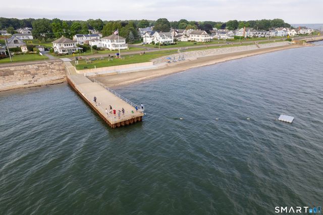 73 Knollwood Drive, Old Saybrook, CT 06475