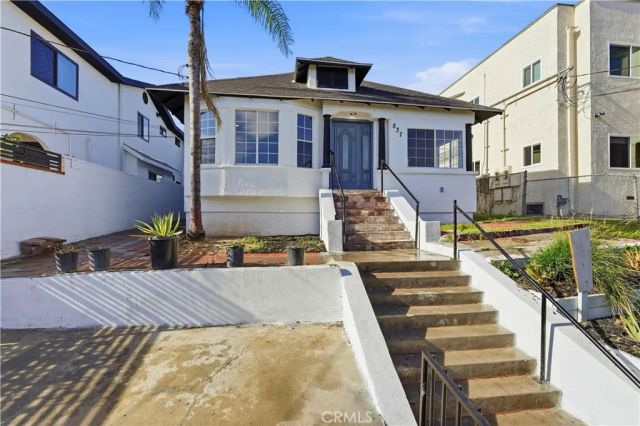 537 N Cummings Street, Los Angeles, CA 90033