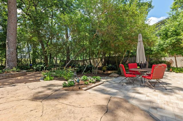 17 Buttonbush Court, The Woodlands, TX 77380