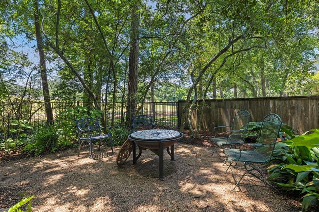 17 Buttonbush Court, The Woodlands, TX 77380