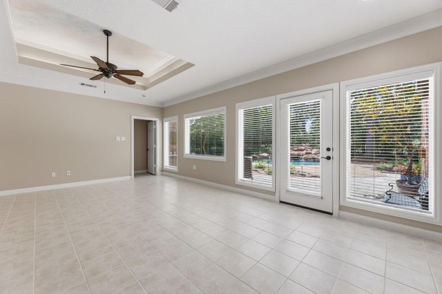 17 Buttonbush Court, The Woodlands, TX 77380