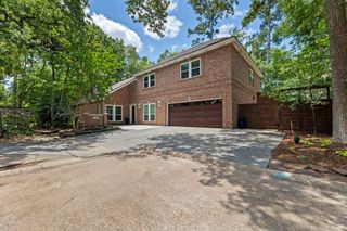 17 Buttonbush Court, The Woodlands, TX 77380