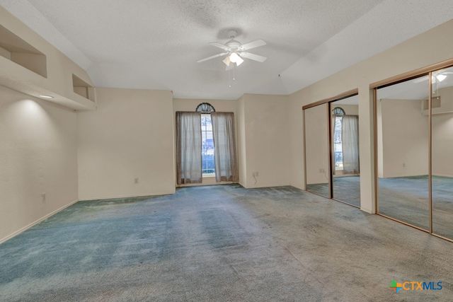 5018 Wedgewood Drive, Schertz, TX 78108