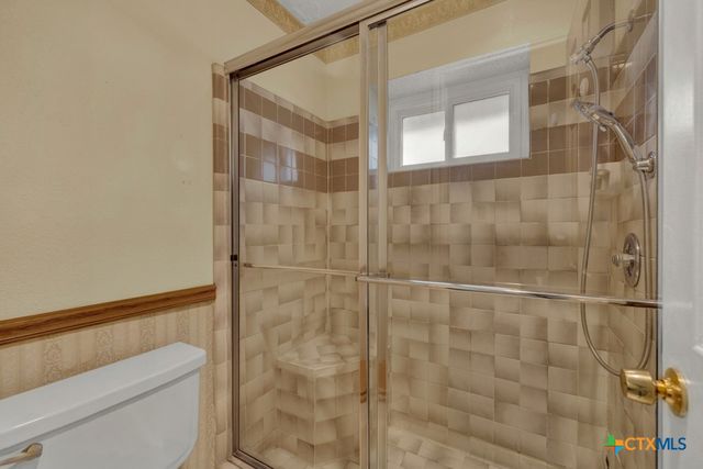 5018 Wedgewood Drive, Schertz, TX 78108