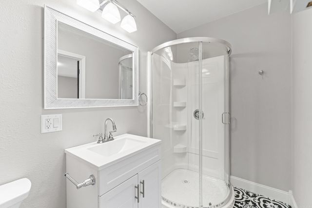 410 N 2nd Street, Augusta, AR 72006