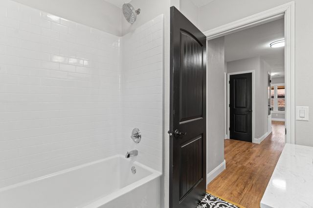 410 N 2nd Street, Augusta, AR 72006