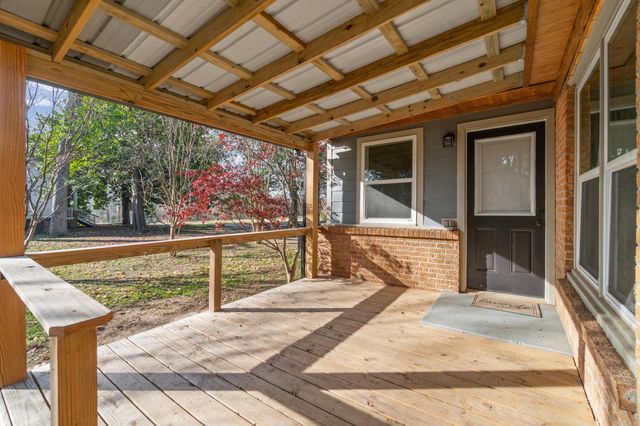 410 N 2nd Street, Augusta, AR 72006