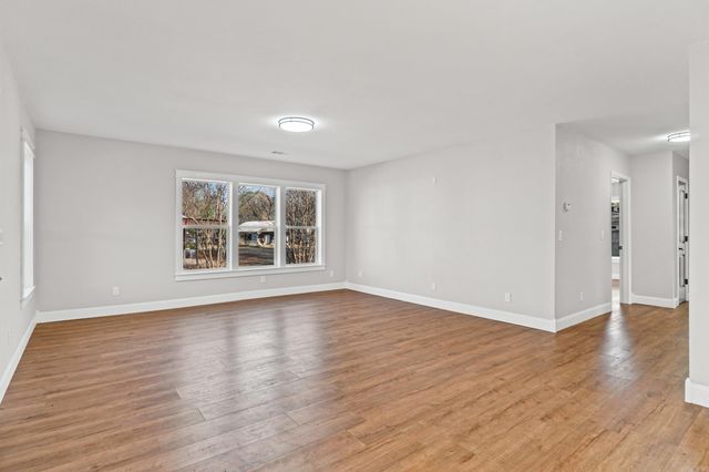 410 N 2nd Street, Augusta, AR 72006