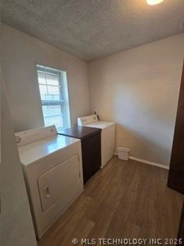 2421 E 59th Court 4, Tulsa, OK 74105