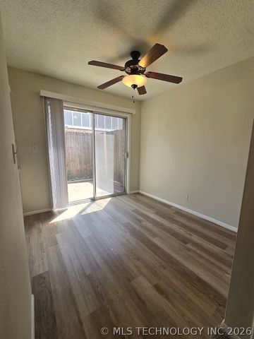 2421 E 59th Court 4, Tulsa, OK 74105