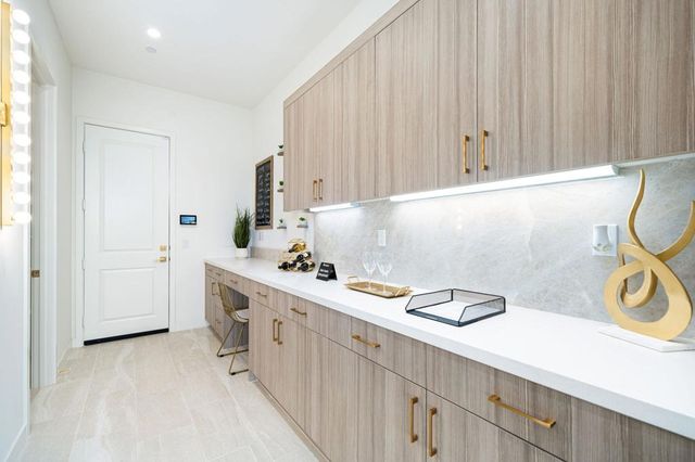 82725 Ryan Way, Indio, CA 92201