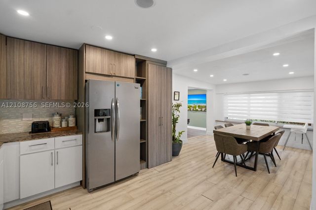 3291 SW 44th St, Dania Beach, FL 33312