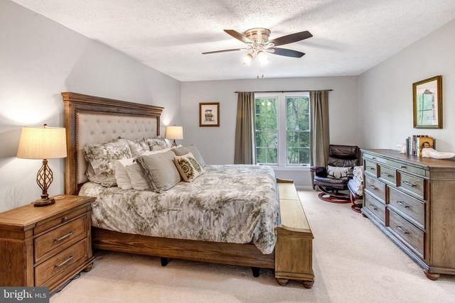 16099 DEER PARK DR, Dumfries, VA 22025