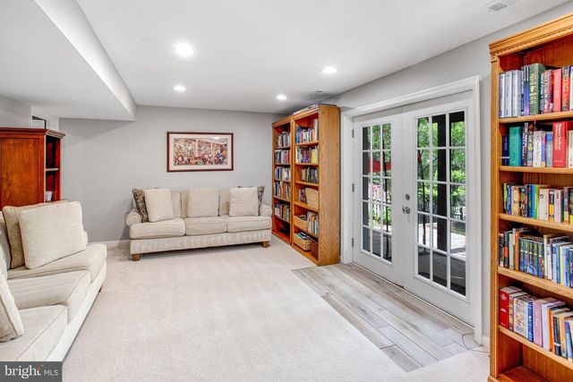 16099 DEER PARK DR, Dumfries, VA 22025