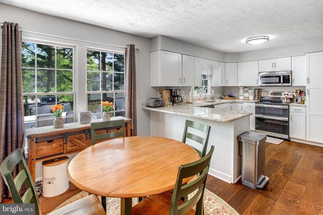 16099 DEER PARK DR, Dumfries, VA 22025