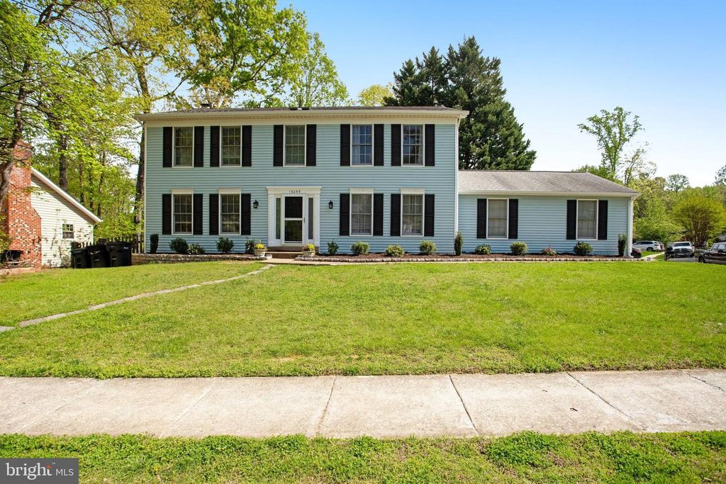 16099 DEER PARK DR, Dumfries, VA 22025