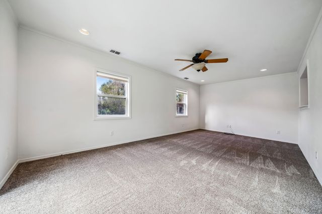 2822 Gunn Court, Redding, CA 96001
