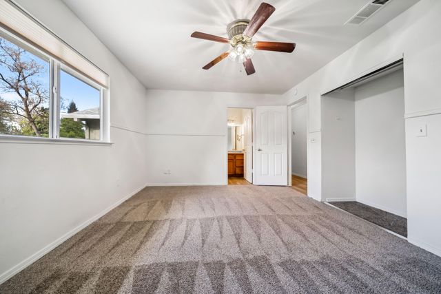 2822 Gunn Court, Redding, CA 96001