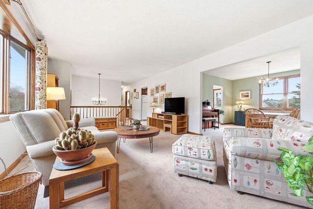 361 Richardson Ave, Attleboro, MA 02703