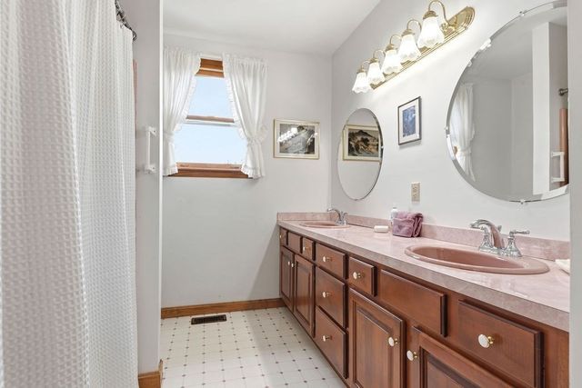 361 Richardson Ave, Attleboro, MA 02703