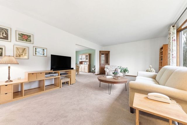 361 Richardson Ave, Attleboro, MA 02703