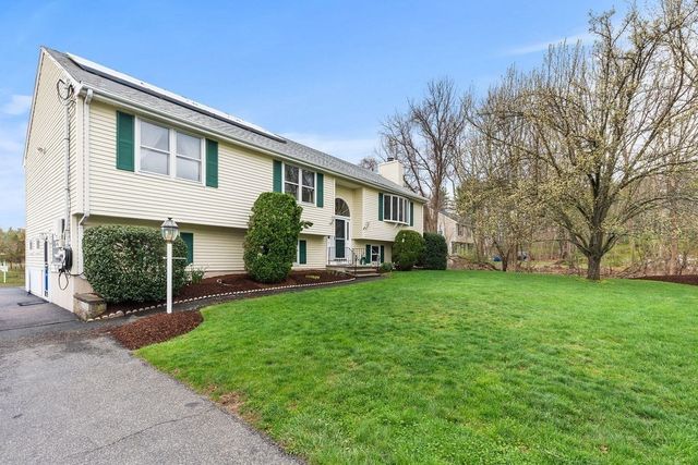 361 Richardson Ave, Attleboro, MA 02703