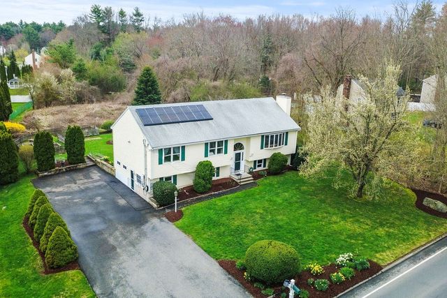 361 Richardson Ave, Attleboro, MA 02703