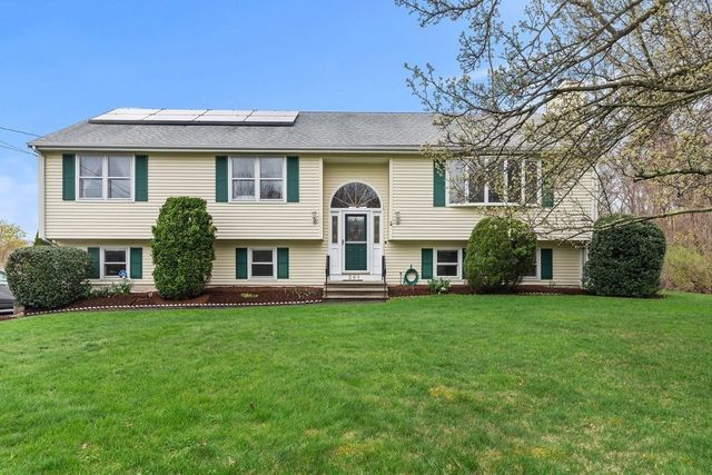 361 Richardson Ave, Attleboro, MA 02703