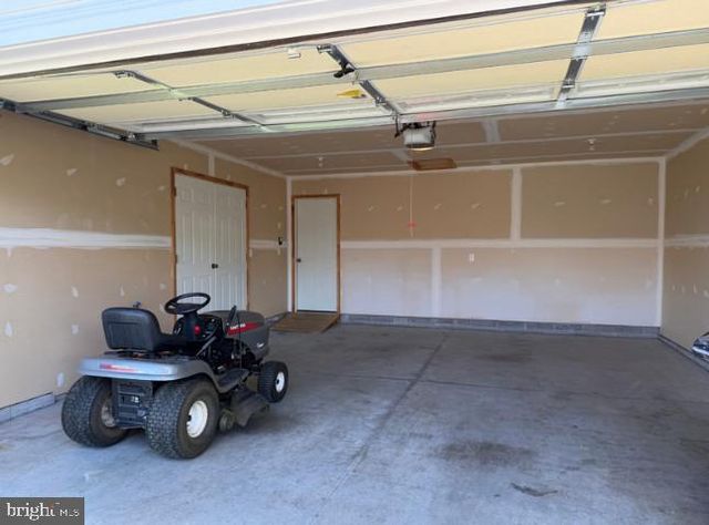 129 CREEK VIEW DR, Jonestown, PA 17038
