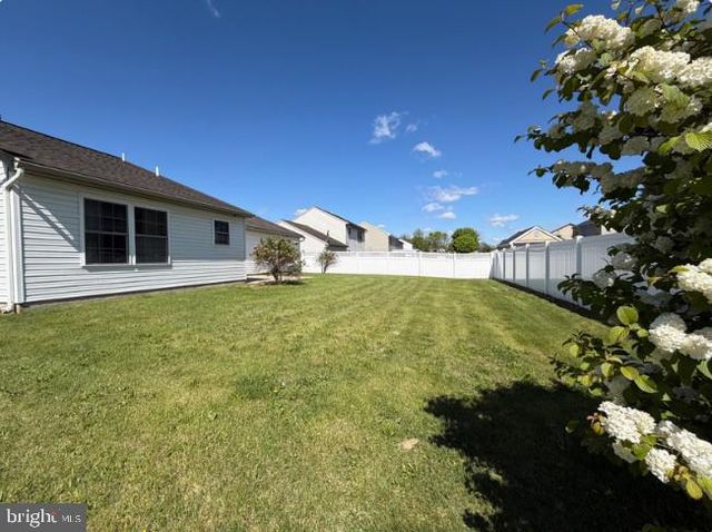 129 CREEK VIEW DR, Jonestown, PA 17038