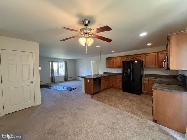 129 CREEK VIEW DR, Jonestown, PA 17038