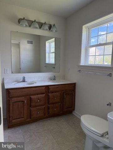 129 CREEK VIEW DR, Jonestown, PA 17038