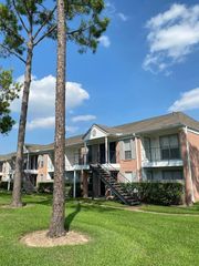 12735 Whittington Drive 16-177, Houston, TX 77077