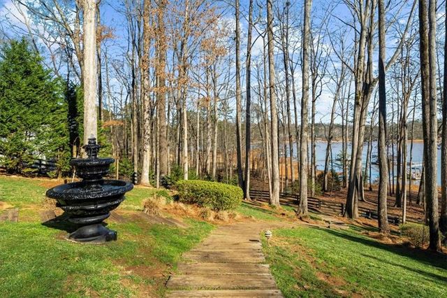 435 Robertson Road, Dawsonville, GA 30534