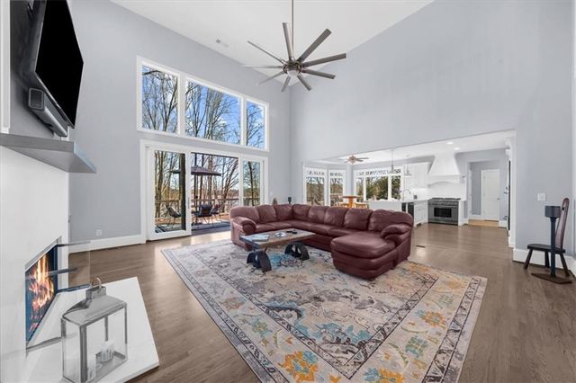 435 Robertson Road, Dawsonville, GA 30534