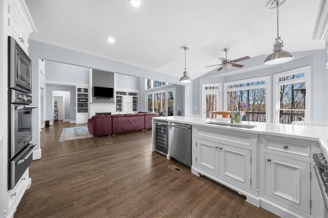 435 Robertson Road, Dawsonville, GA 30534