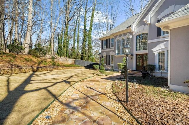 435 Robertson Road, Dawsonville, GA 30534