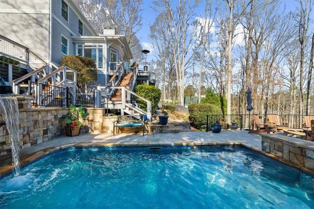 435 Robertson Road, Dawsonville, GA 30534