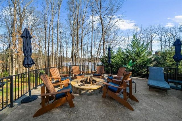 435 Robertson Road, Dawsonville, GA 30534