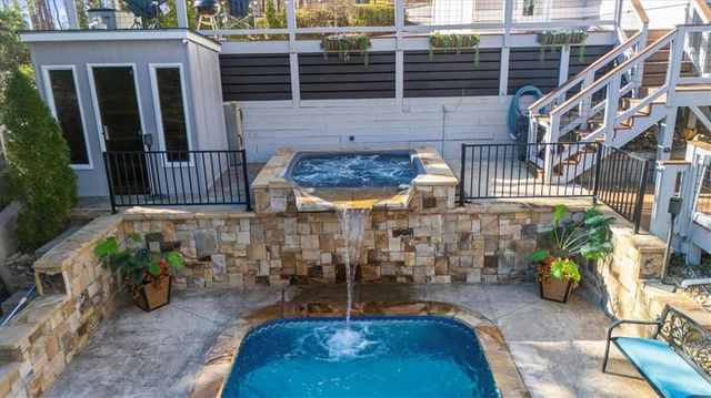 435 Robertson Road, Dawsonville, GA 30534