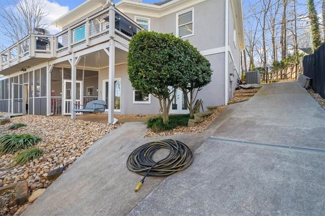 435 Robertson Road, Dawsonville, GA 30534