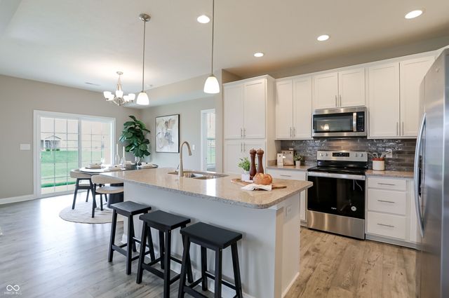 6088 Farlin Drive, Whitestown, IN 46075