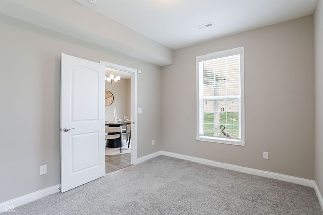 6088 Farlin Drive, Whitestown, IN 46075